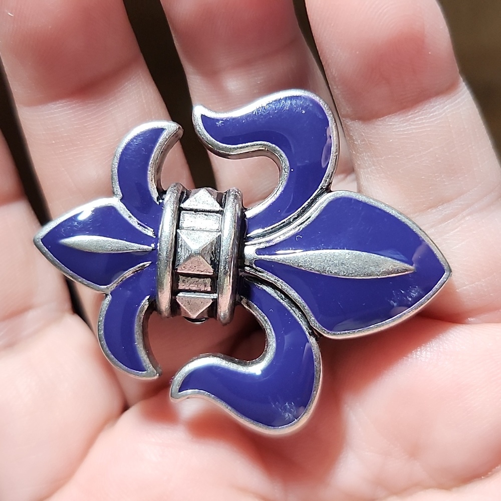 GRACE ADELE Purse Bag Clip Blue Silvertone